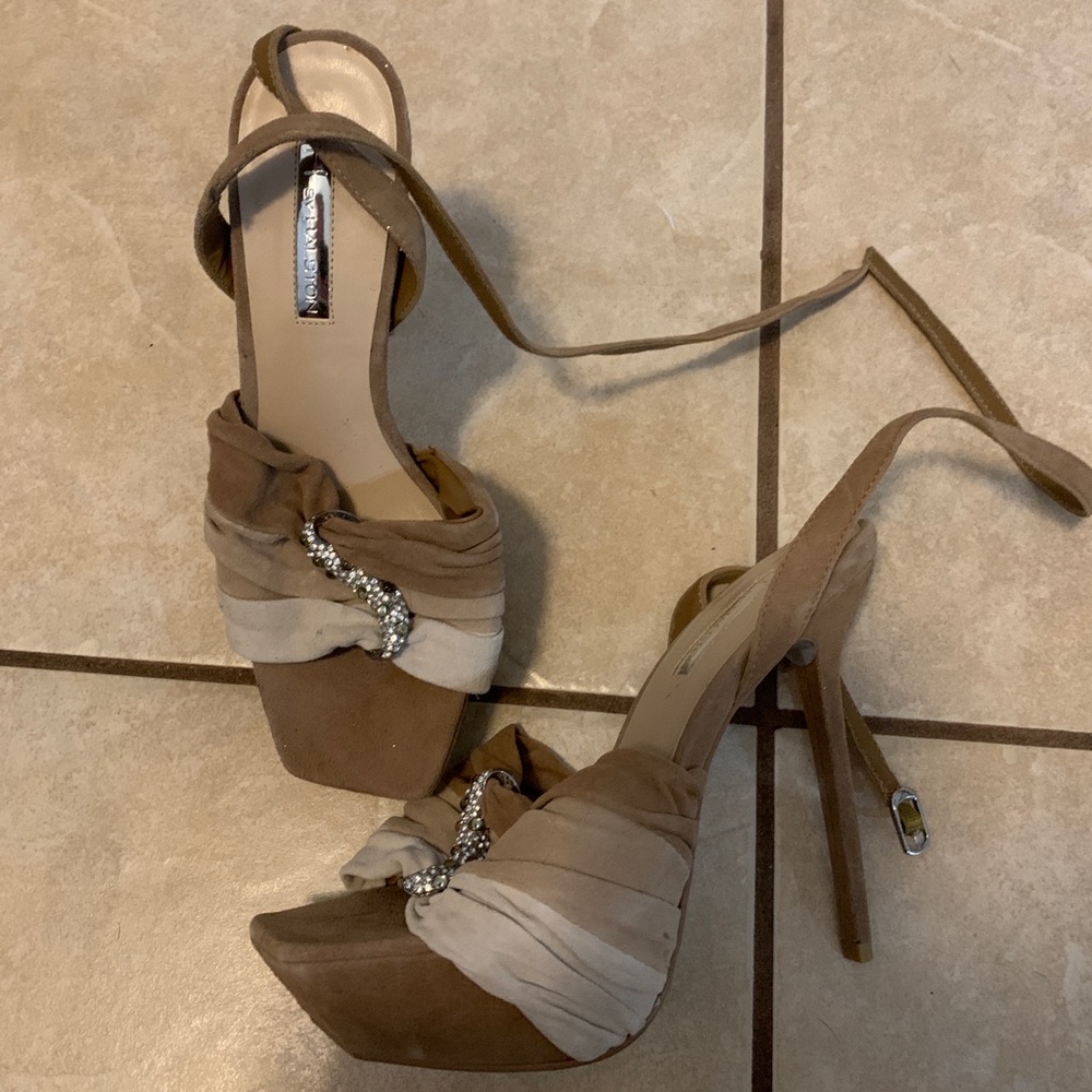 Gorgeous Halston heels